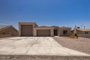1970 Pima Dr N, Lake Havasu City, AZ 86403 - Photo 1