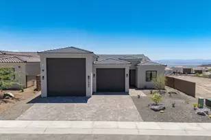 7984 Plaza De Los Pajaros, Lake Havasu City, AZ 86406 - Photo 1