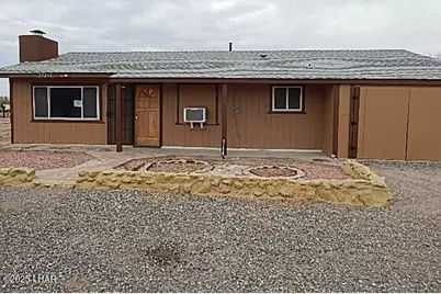 25290 Ochoco Way, Bouse, AZ 85325 - Photo 1