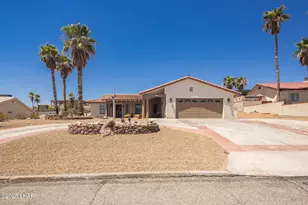 321 Acoma Blvd S, Lake Havasu City, AZ 86406 - Photo 1