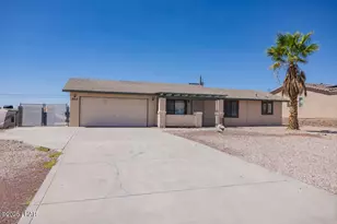 3913 Chemehuevi Blvd, Lake Havasu City, AZ 86406 - Photo 1