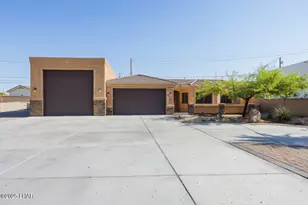 532 Acoma Blvd N, Lake Havasu City, AZ 86403 - Photo 1