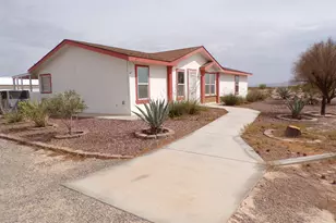 49043 Bald Eagle Ln, Bouse, AZ 85325 - Photo 1