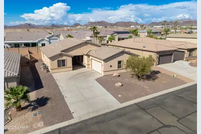 1915 Savannah Dr, Lake Havasu City, AZ 86404 - Photo 1