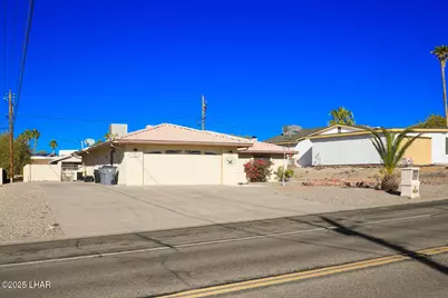2819 Saratoga Avenue, Lake Havasu City, AZ 86406 - Photo 1