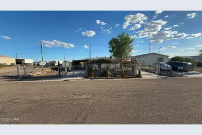 1981 Bayshore Rd, Lake Havasu City, AZ 86404 - Photo 1
