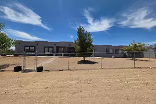 2576 E Calle Chavez Rd, Kingman, AZ 86409 - Photo 1