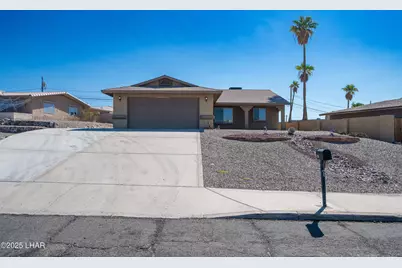 3042 Pintail Dr, Lake Havasu City, AZ 86406 - Photo 1