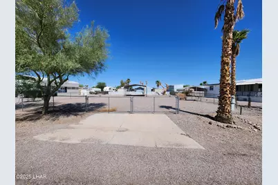 668 W Emerald Dr, Quartzsite, AZ 85346 - Photo 1