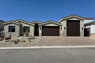 1611 E Sandra Dr, Lake Havasu City, AZ 86404 - Photo 1