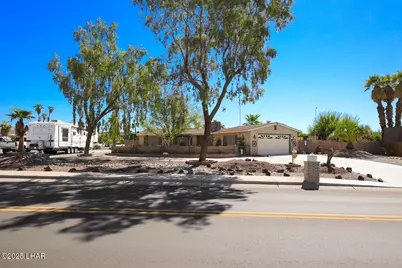 166 Smoketree Ave S, Lake Havasu City, AZ 86403 - Photo 1