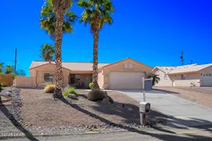 2572 Sunkentree Dr, Lake Havasu City, AZ 86403 - Photo 1