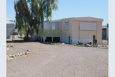 465 N Emerald Ave, Quartzsite, AZ 85346 - Photo 1