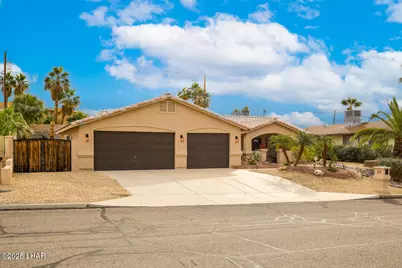 398 Buckskin Dr, Lake Havasu City, AZ 86404 - Photo 1