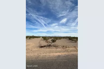 29819 Stage Coach Rd, Bouse, AZ 85325 - Photo 1