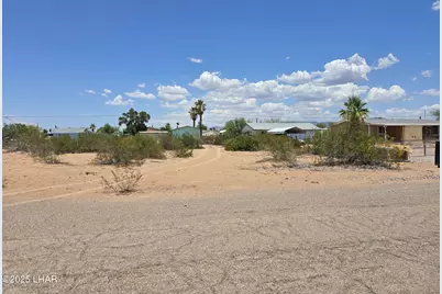 5415 Apache Dr, Topock, AZ 86436 - Photo 1