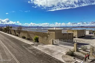 1025 Empire Dr, Lake Havasu City, AZ 86404 - Photo 1