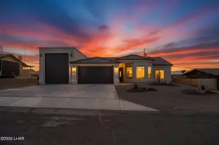3276 Dolphin Dr, Lake Havasu City, AZ 86406 - Photo 1