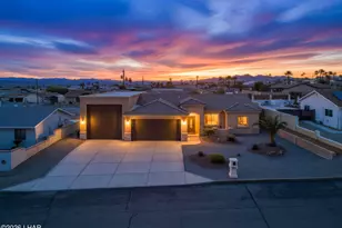 1011 Rolling Hills Dr, Lake Havasu City, AZ 86406 - Photo 1