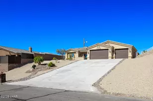 3329 Dune Dr, Lake Havasu City, AZ 86404 - Photo 1