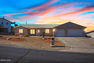 827 Canyon Dr, Lake Havasu City, AZ 86404 - Photo 1