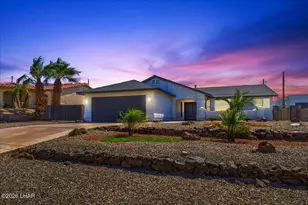 546 Aloha Dr, Lake Havasu City, AZ 86406 - Photo 1