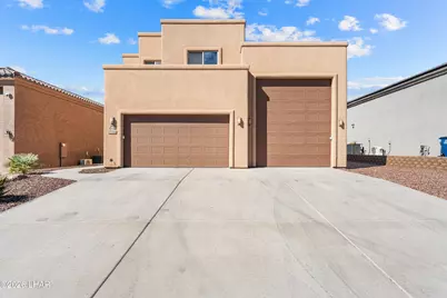 1733 E Chestnut Blvd, Lake Havasu City, AZ 86404 - Photo 1