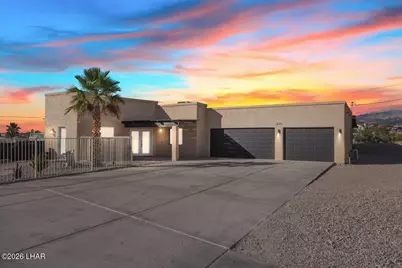 3135 Cotati Dr, Lake Havasu City, AZ 86406 - Photo 1