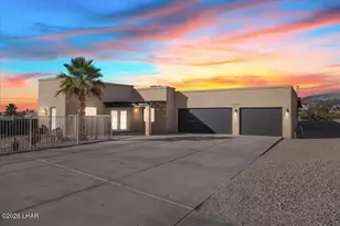 3135 Cotati Dr, Lake Havasu City, AZ 86406 - Photo 1