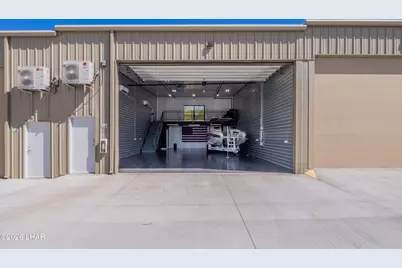 3405 London Bridge Rd #A103, Lake Havasu City, AZ 86404 - Photo 1