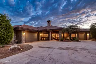 3255 N Arnold Palmer Dr, Lake Havasu City, AZ 86404 - Photo 1