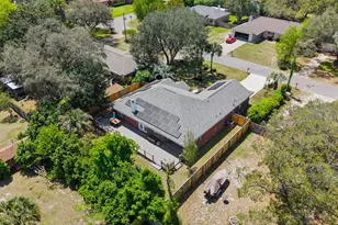 1140 Shady Ln, Gulf Breeze, FL 32563 - Photo 1