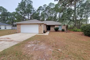 2405 Hemlock Dr, Navarre, FL 32566 - Photo 1