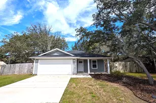 6762 Valerie Ln, Navarre, FL 32566 - Photo 1