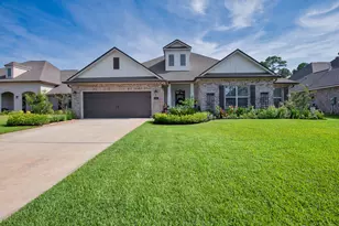5718 Oak Hvn Ln, Gulf Breeze, FL 32563 - Photo 1