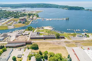 509 Lake St, Ludington, MI 49431 - Photo 13