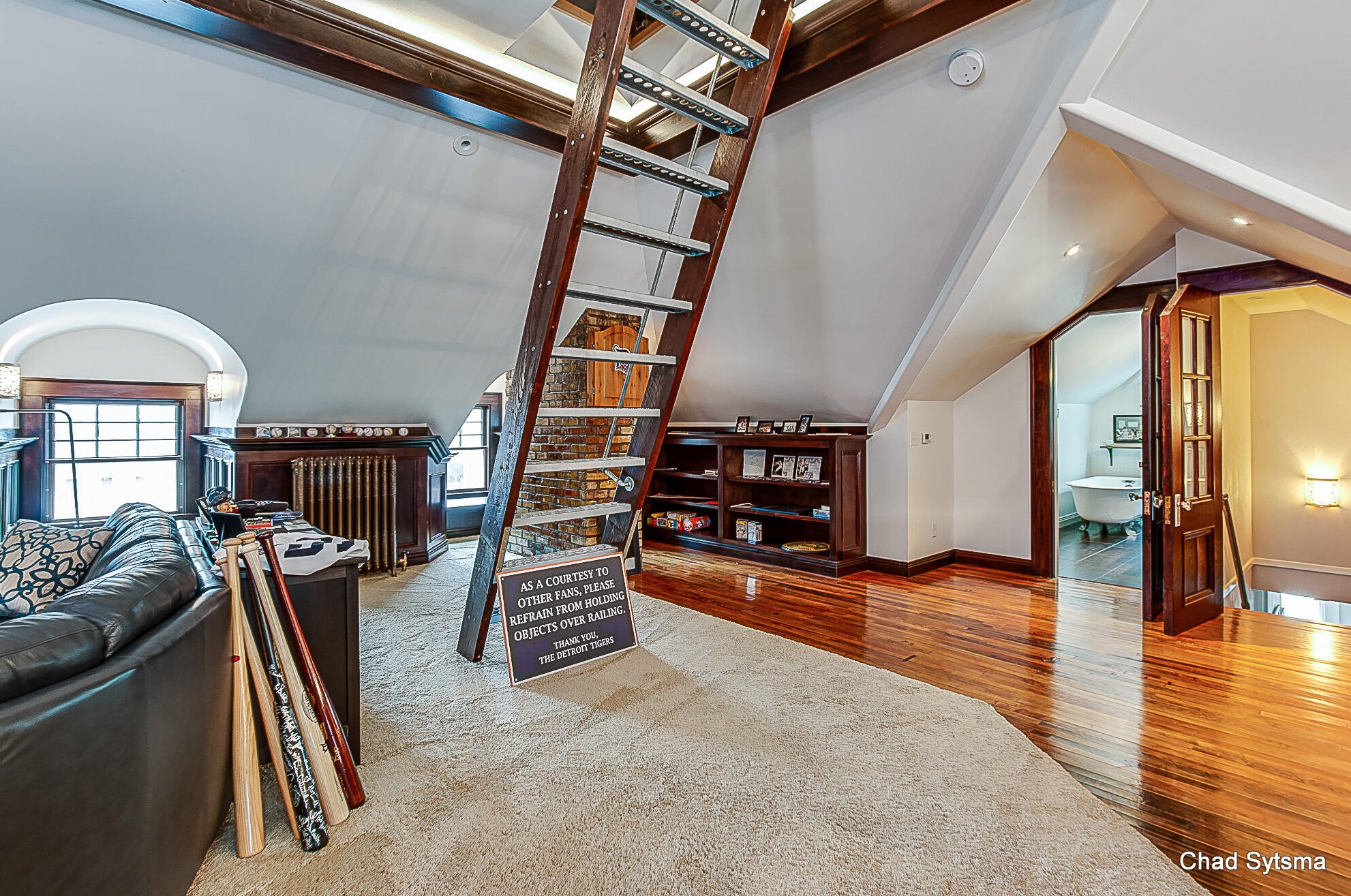 703 Madison Ave, Grand Rapids MI  49503-5315 exterior