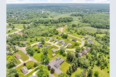 Unit 34 Natural Lane, Jackson, MI 49203 - Photo 3