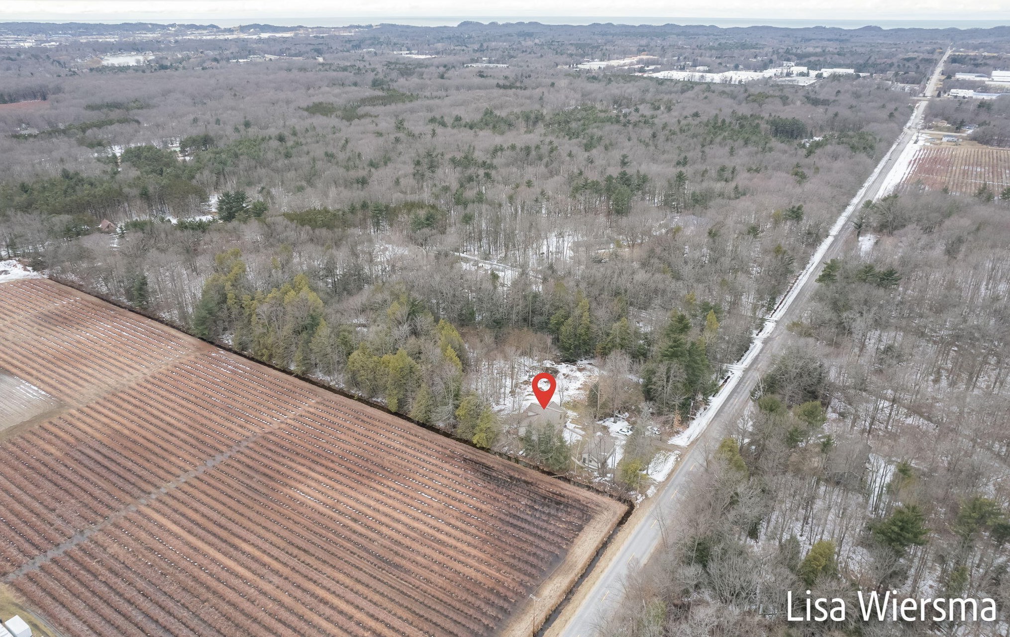 16400 Hickory St, Spring Lake MI  49456-1014 exterior