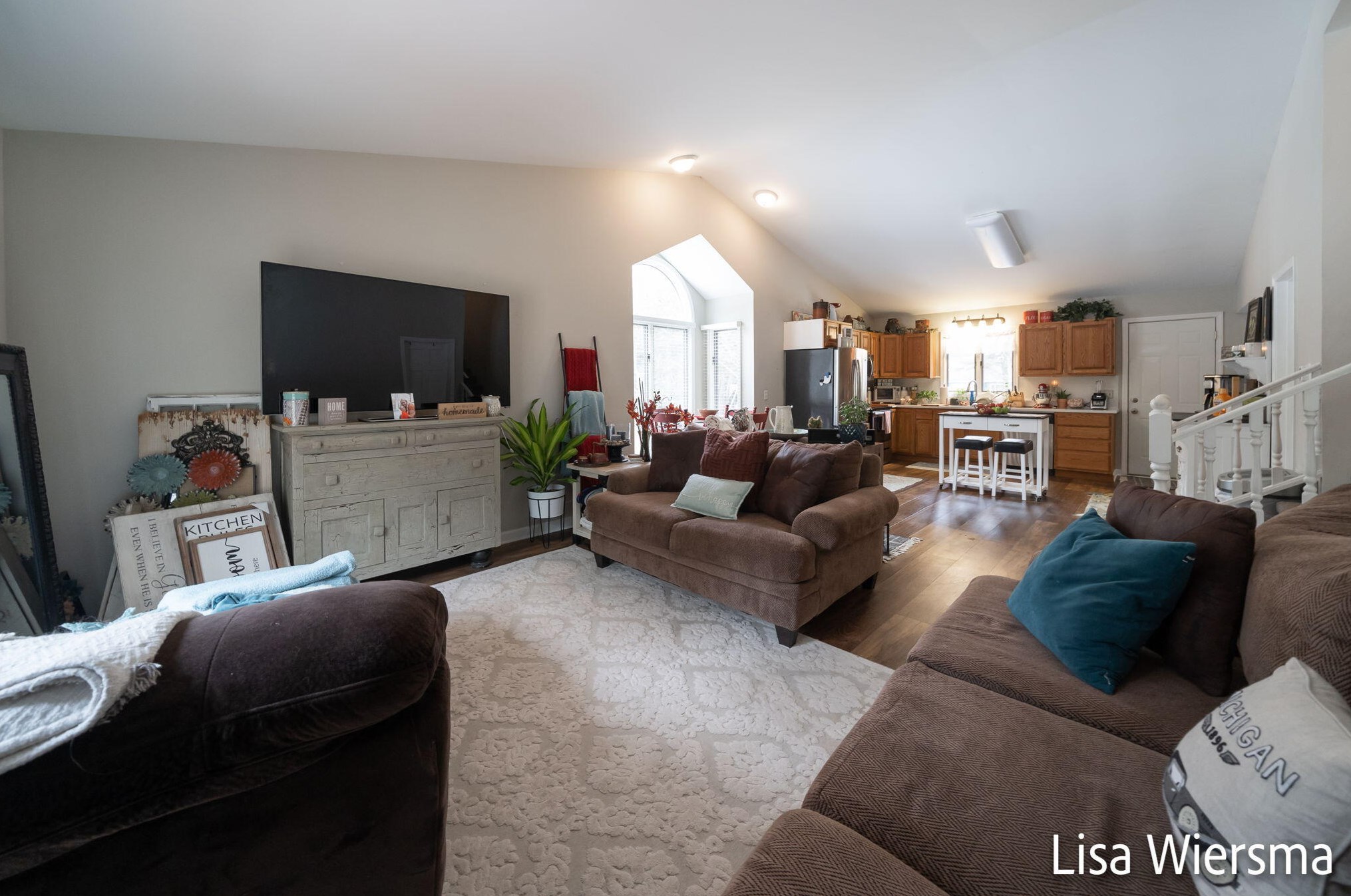 16400 Hickory St, Spring Lake MI  49456-1014 exterior