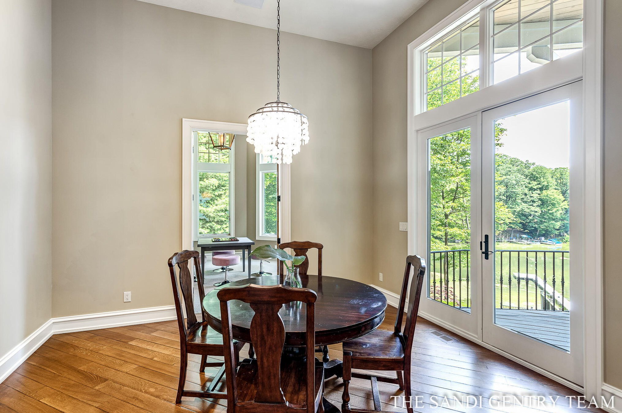 19428 Rosemary Rd, Spring Lake MI  49456-9600 exterior