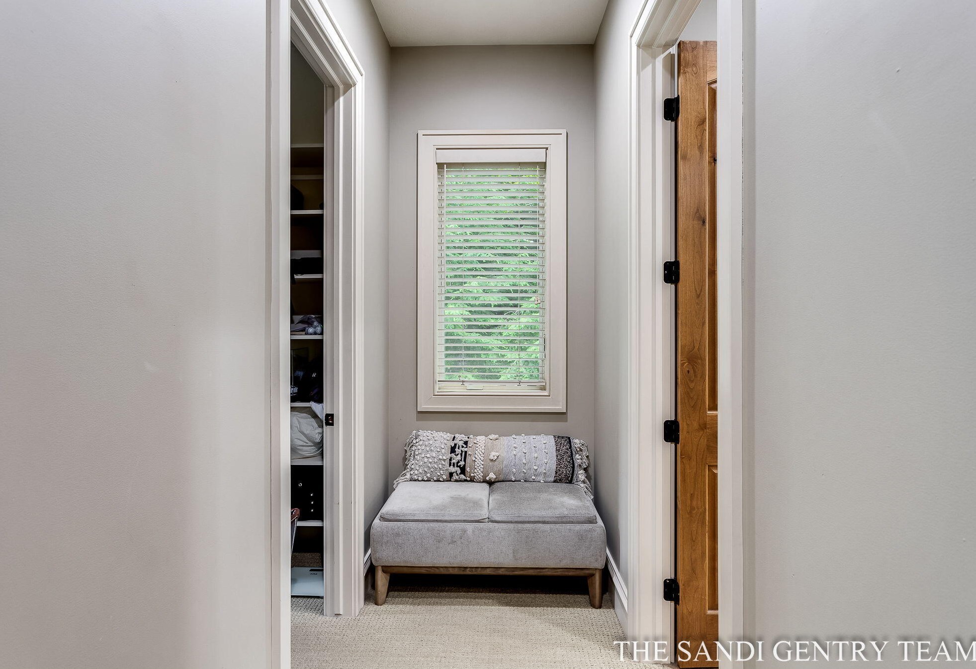 19428 Rosemary Rd, Spring Lake MI  49456-9600 exterior