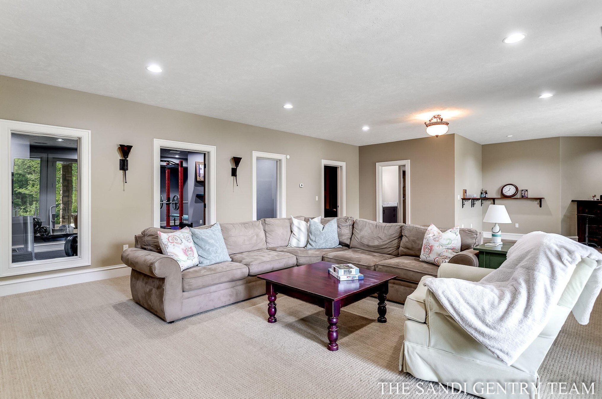 19428 Rosemary Rd, Spring Lake MI  49456-9600 exterior