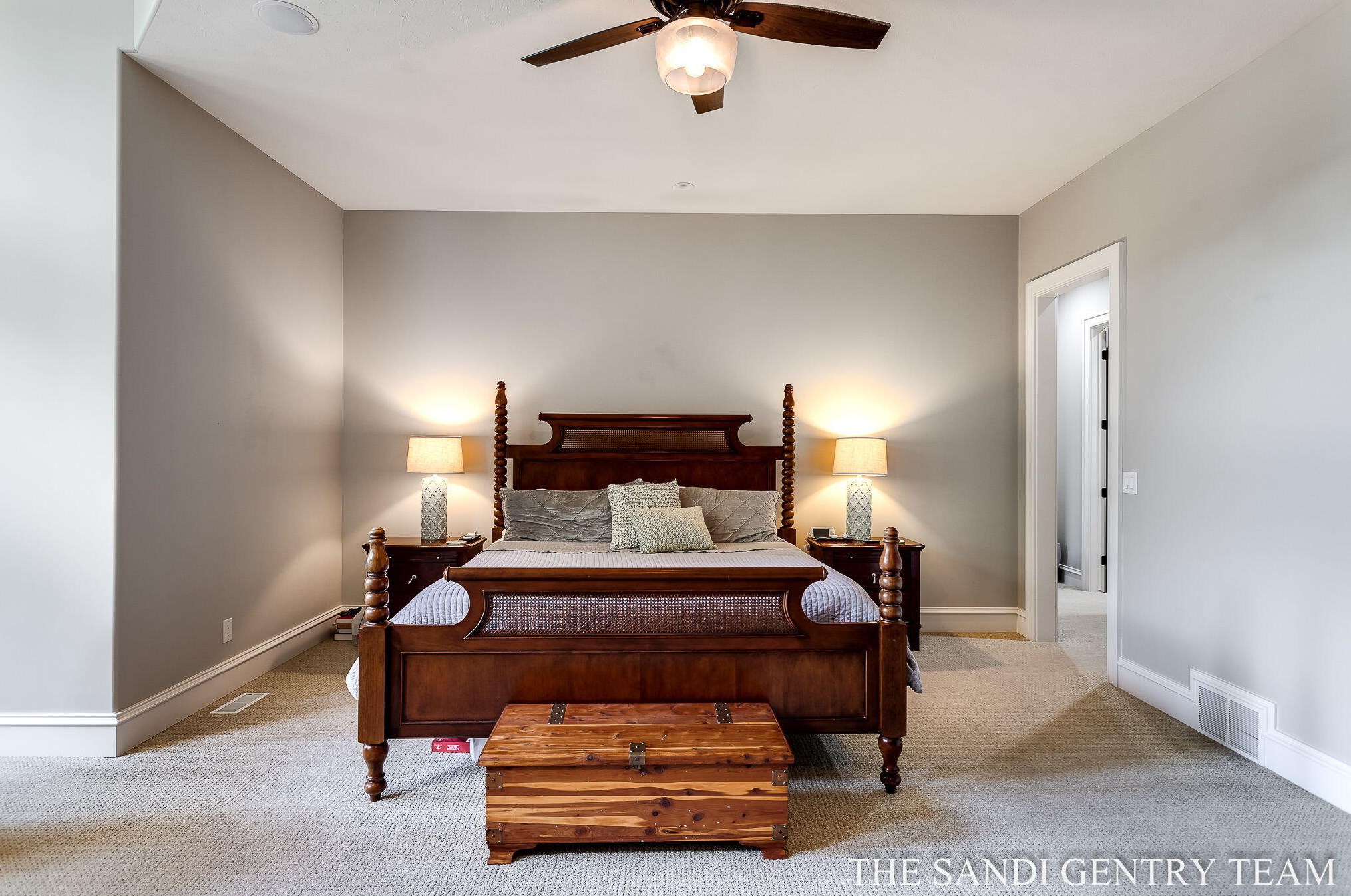 19428 Rosemary Rd, Spring Lake MI  49456-9600 exterior