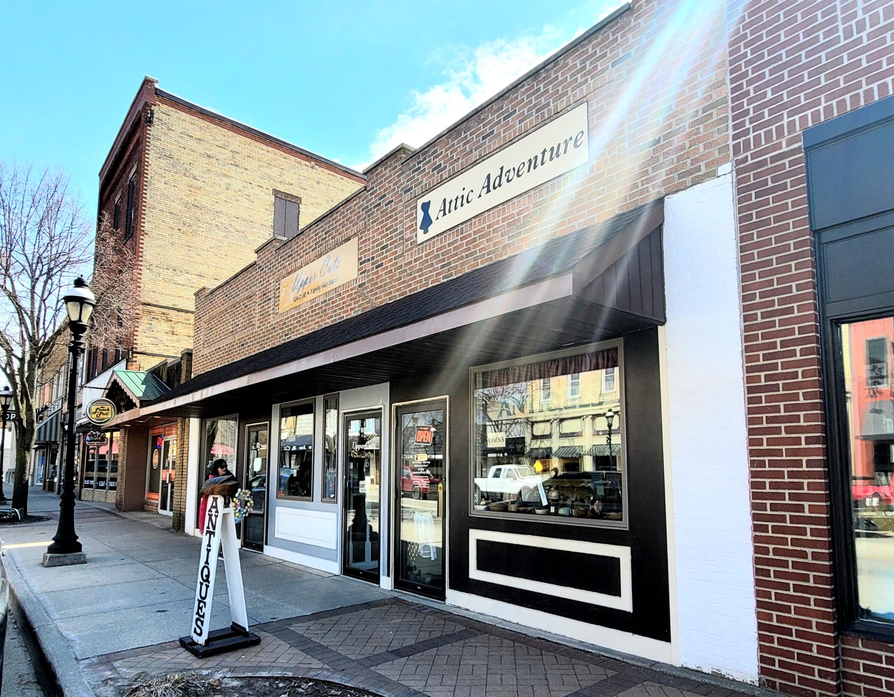 18 W Main St, Fremont, MI 49412 MLS 23009717 Coldwell Banker