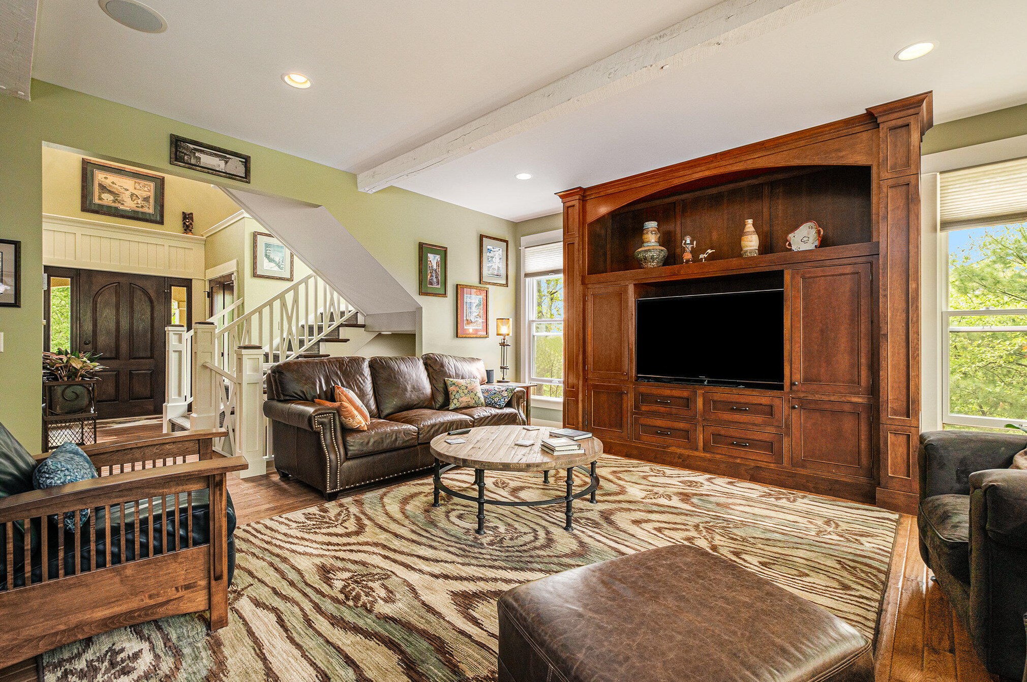 5254 Canyon River Dr, Ada MI 49301-8869 exterior