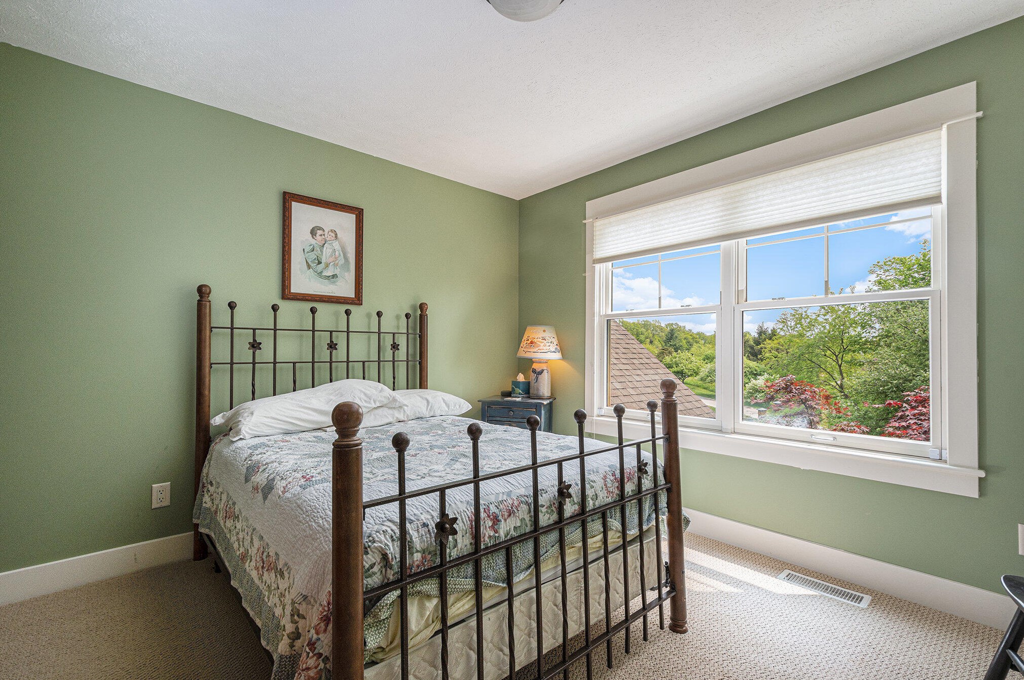 5254 Canyon River Dr, Ada MI 49301-8869 exterior