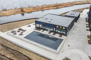 901 Adelaide Cir, Muskegon, MI 49441 - Photo 9