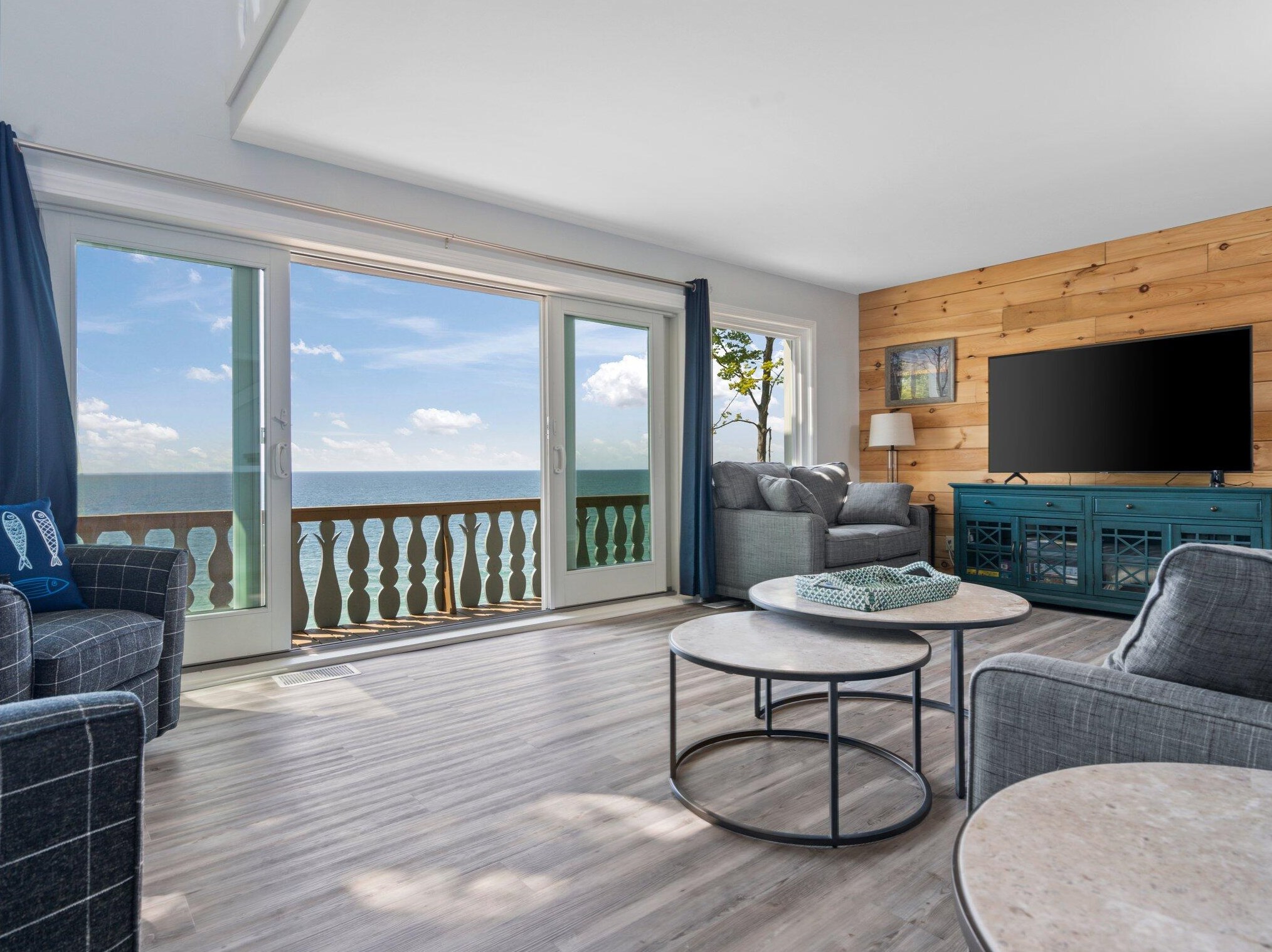 5018 Fox Farm Rd, Stronach MI 49660-9538 exterior