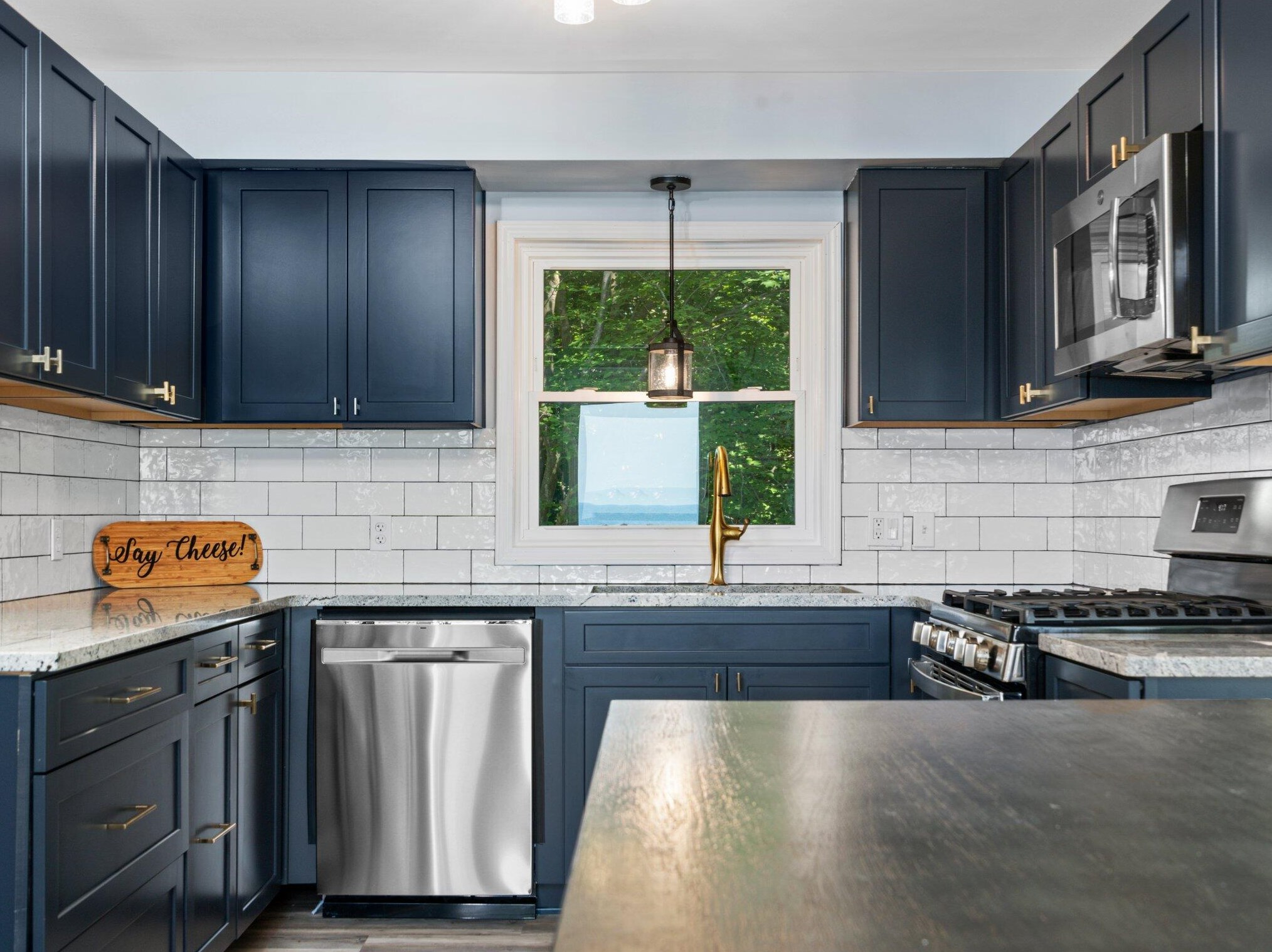 5018 Fox Farm Rd, Stronach MI 49660-9538 exterior